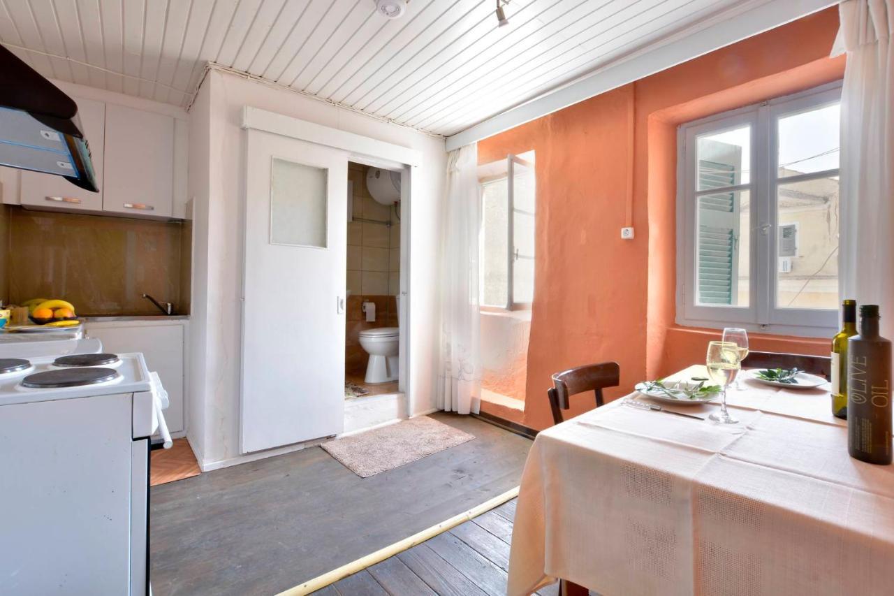 Corfu Town Central Apartment Exterior photo